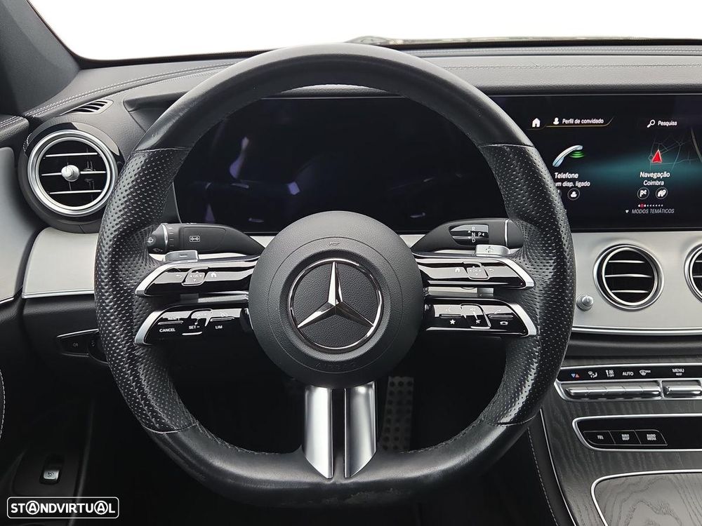 Mercedes-Benz E 300 de AMG Line - 13