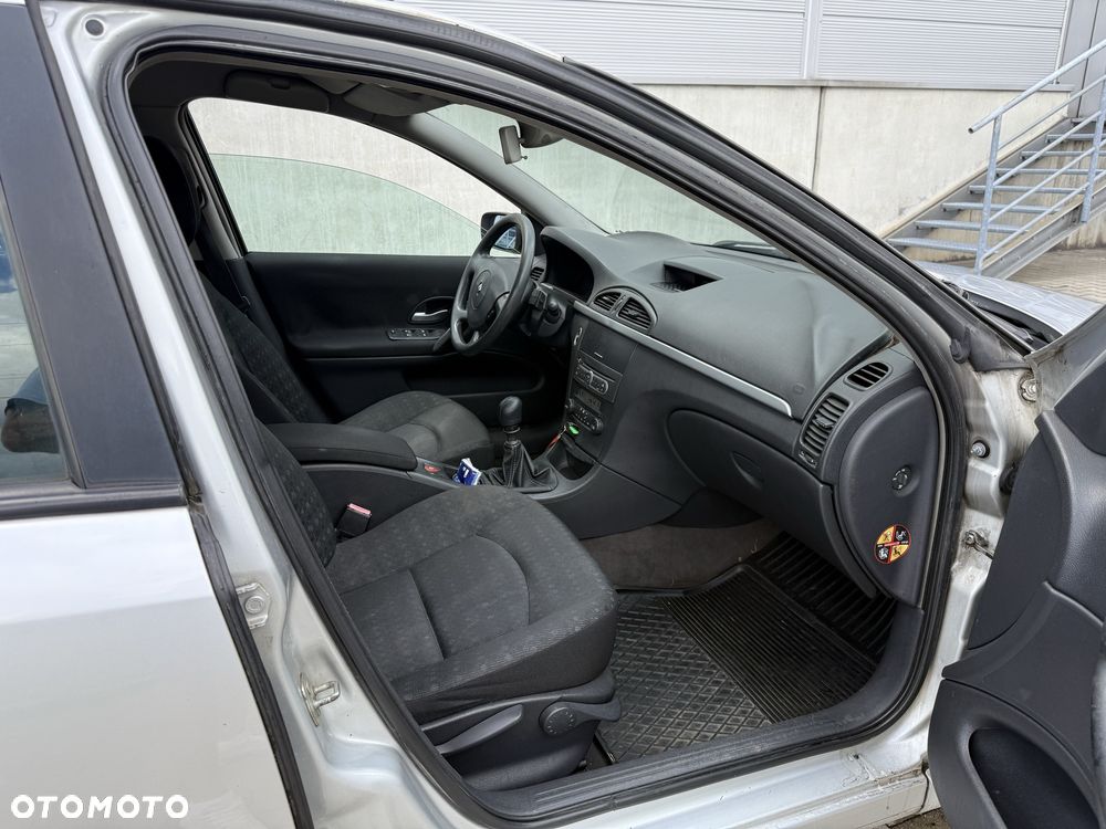 Renault Laguna - 6