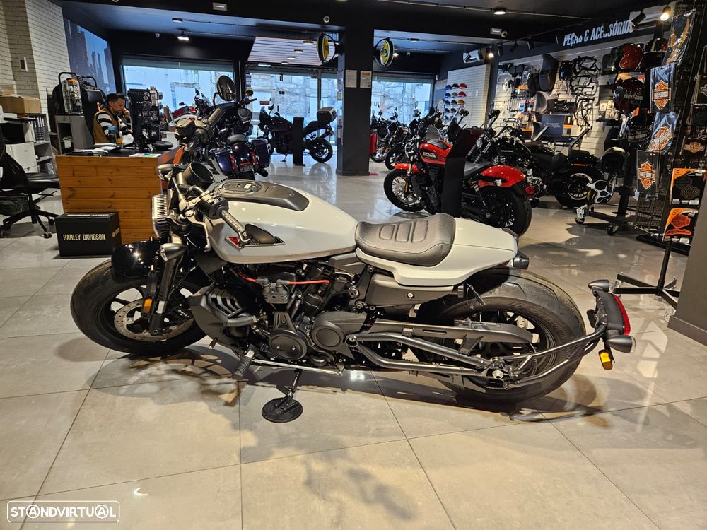 Harley-Davidson Sportster SPORTSTER S - 2