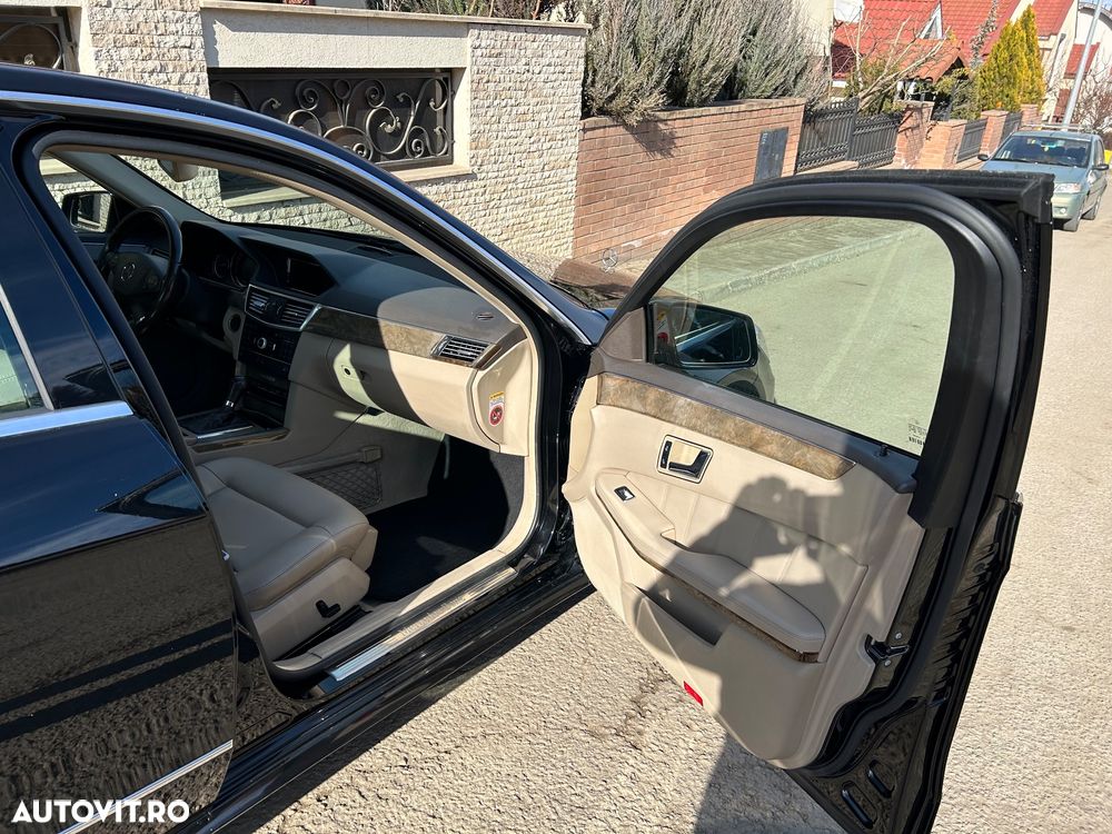 Mercedes-Benz E - 7