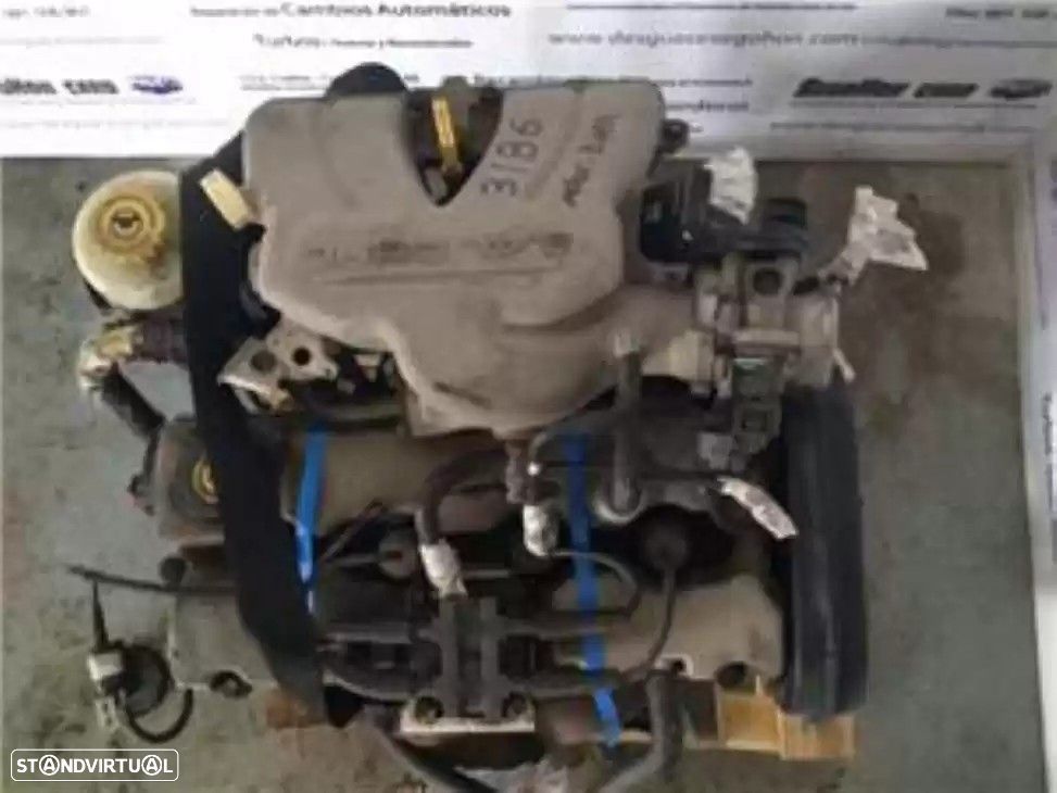MOTOR COMPLETO CHRYSLER VOYAGER / GRAND VOYAGER III 2001 - 8