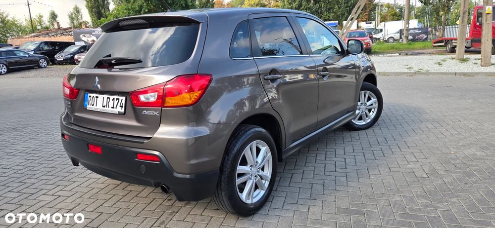 Mitsubishi ASX 1.6 2WD Invite - 17