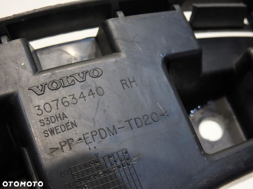 ŚLIZG MOCOWANIE ZDERZAKA PRAWY TYŁ VOLVO XC60 I 30763440 - 5