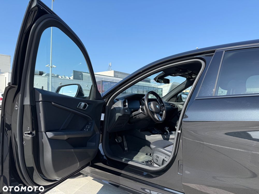 BMW Seria 1 118i M Sport - 20