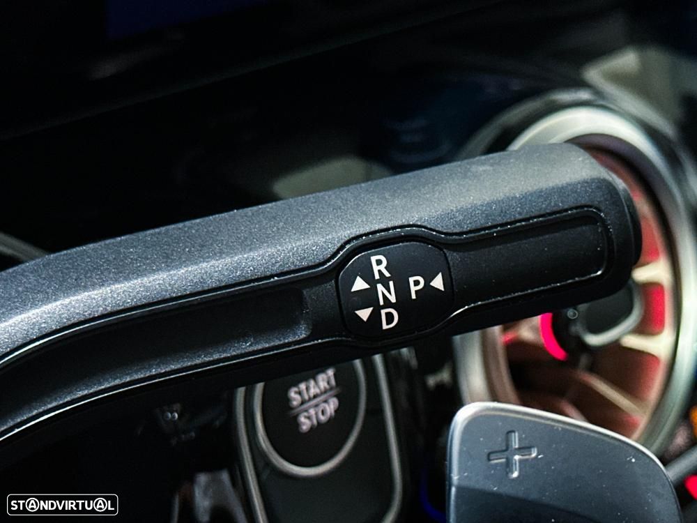 Mercedes-Benz EQA 250+ Electric Art — fotografia 42