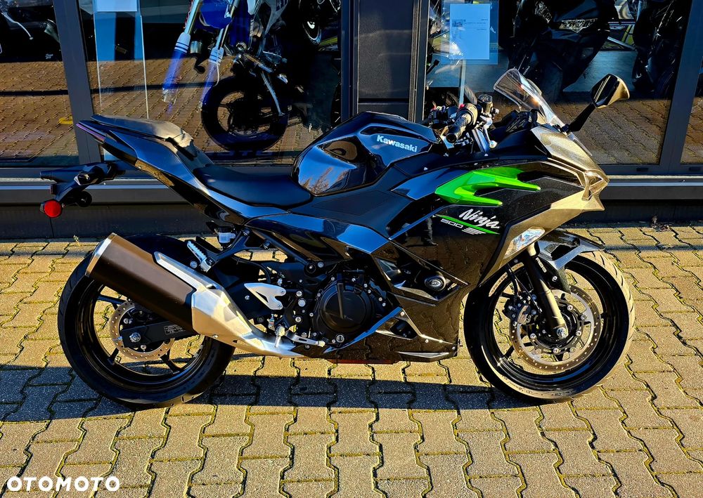 Kawasaki Ninja - 6