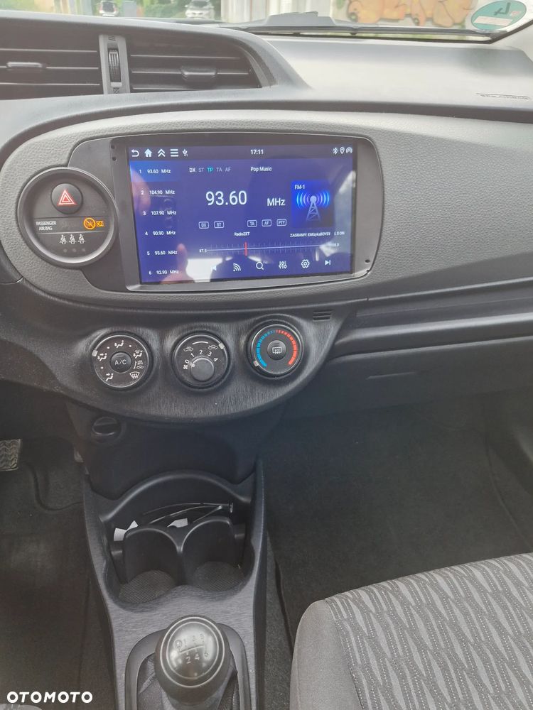 Toyota Yaris - 14