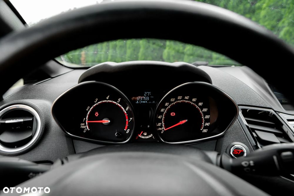 Ford Fiesta 1.6 EcoBoost mit Leder-Sport-Paket ST - 36