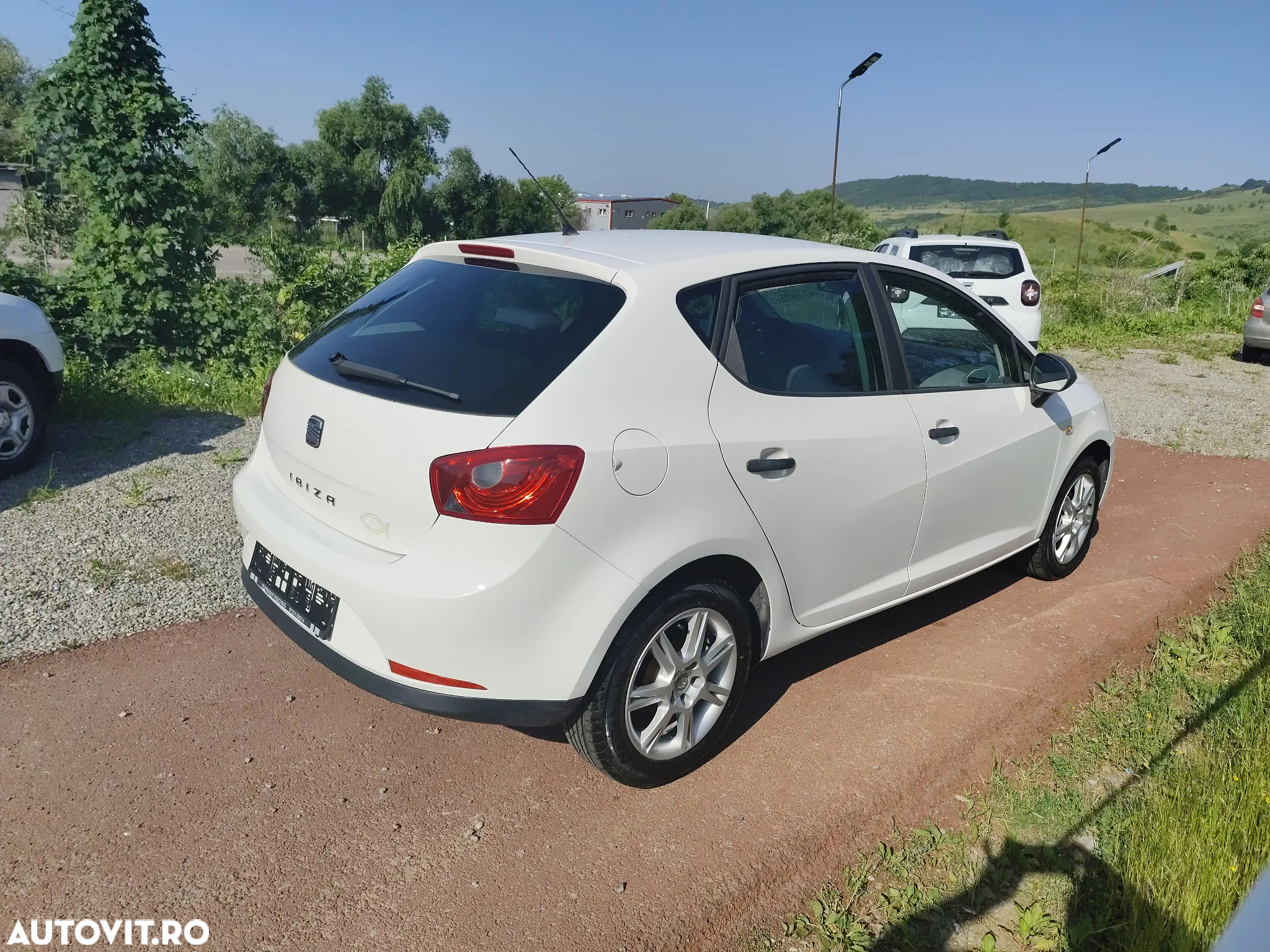 Seat Ibiza 1.4 Reference - 4
