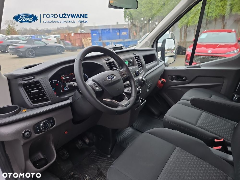 Ford Transit - 13
