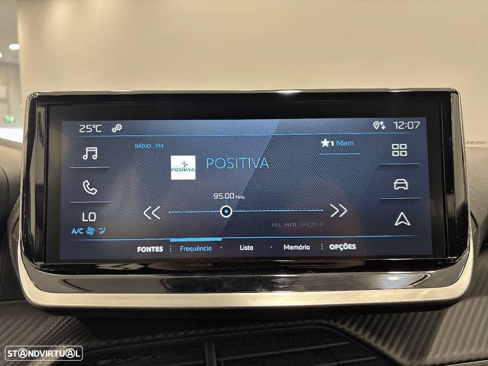 Peugeot 2008 1.2 PureTech Style - 15