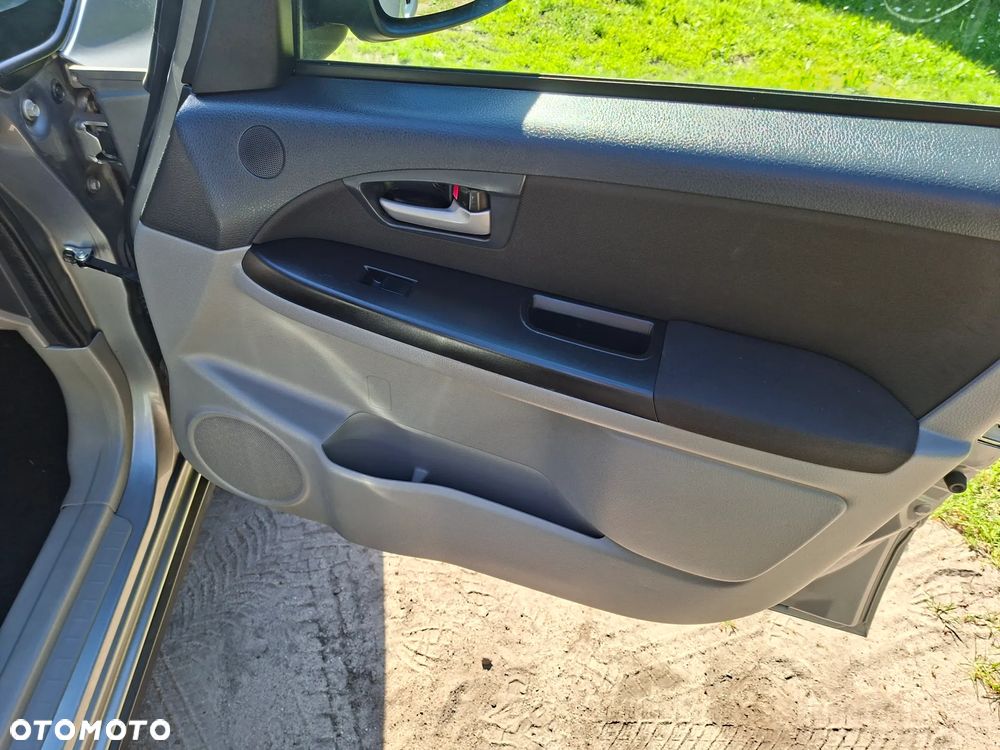Suzuki SX4 1.6 VVT 4x4 Comfort - 18