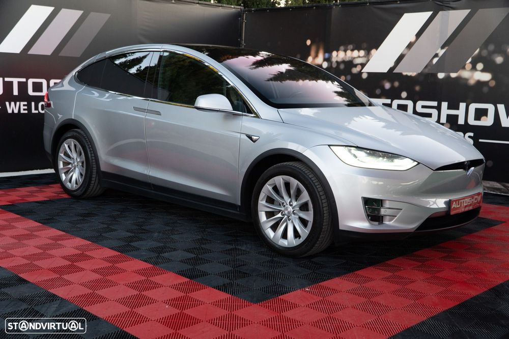 Tesla Model X 75D AWD - 7
