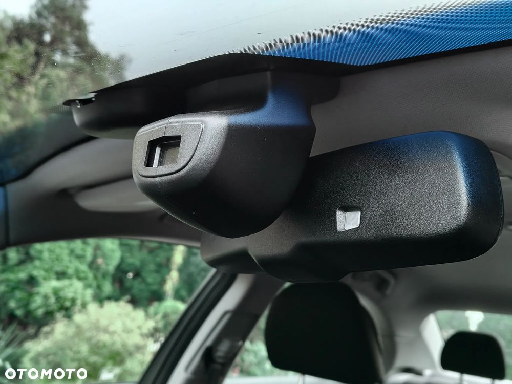 Honda Accord 2.0 Executive Navi - 28