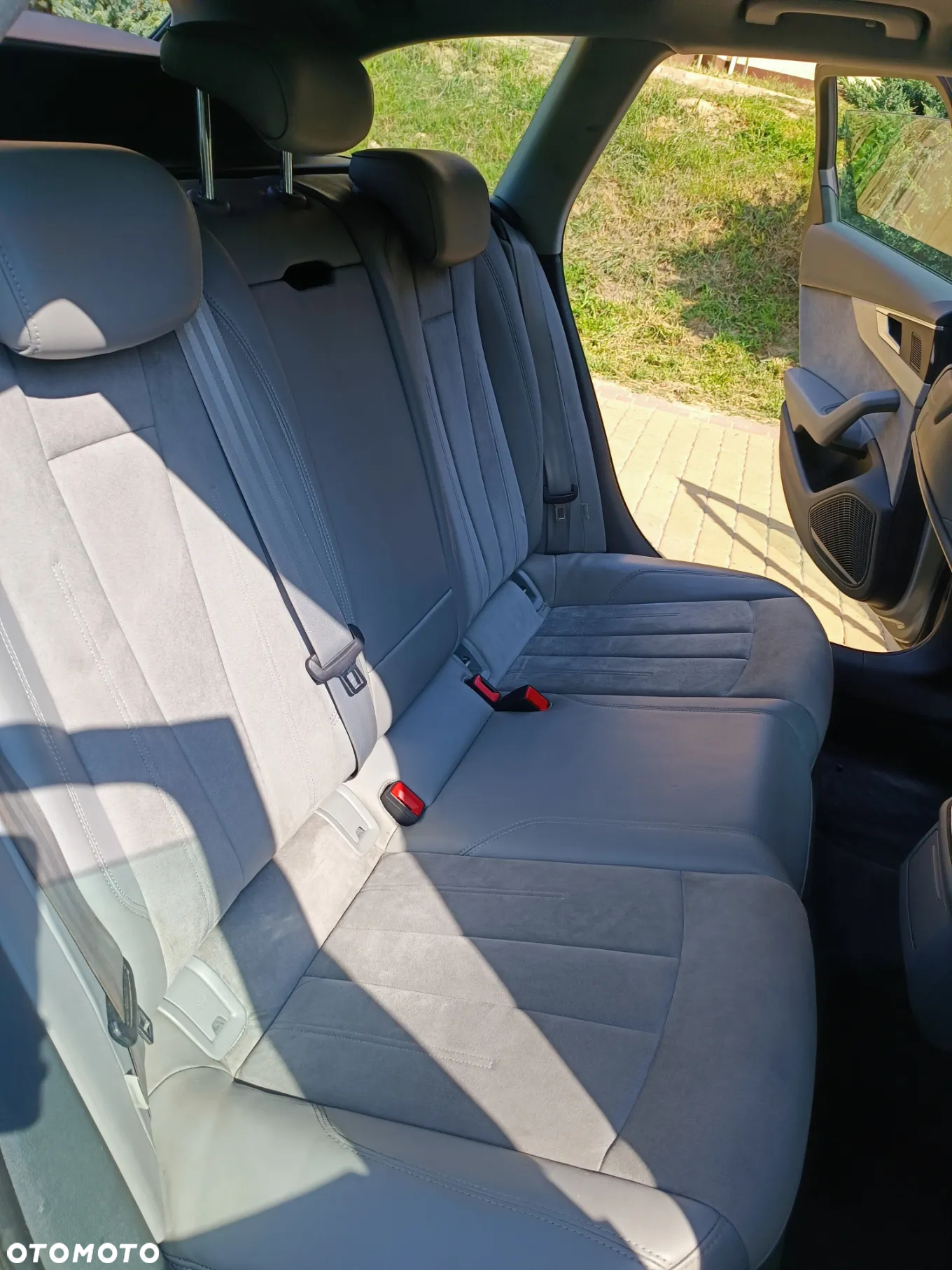 Audi A4 Avant 2.0 TDI Quattro S tronic - 23