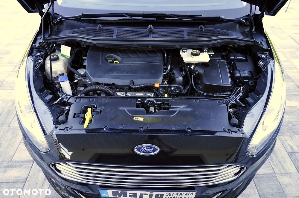 Ford S-Max - 27