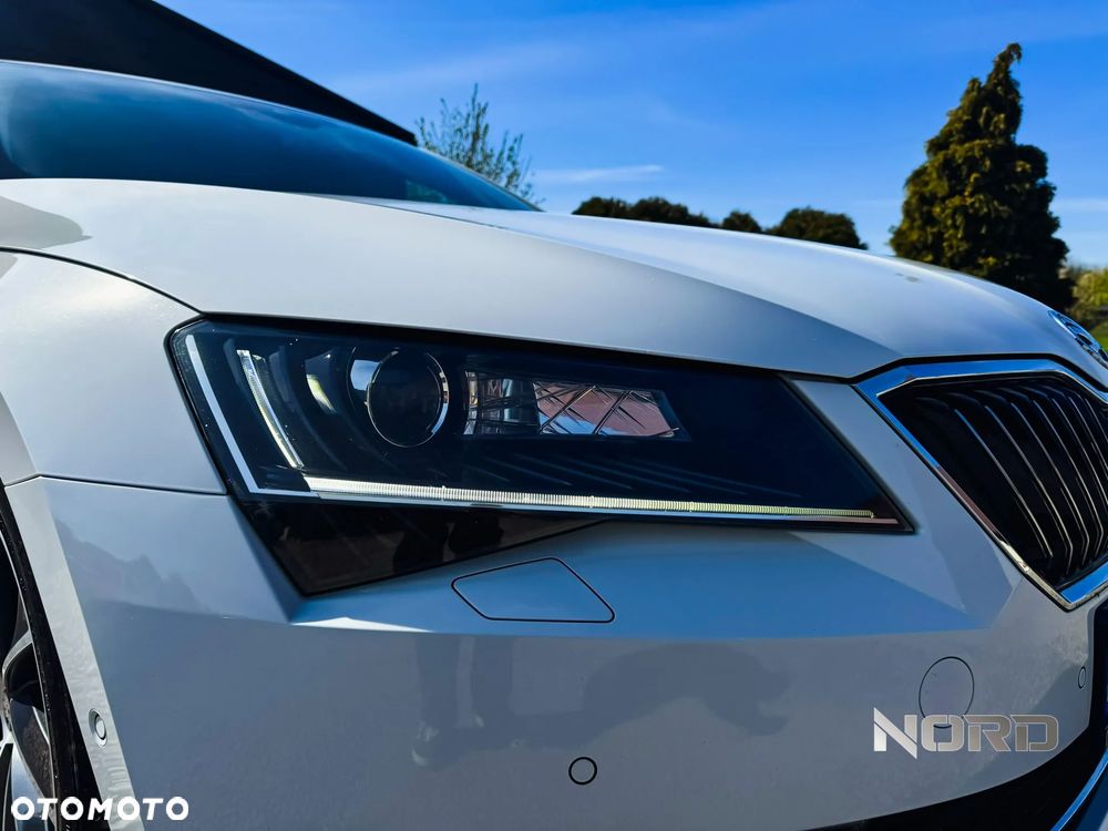 Skoda Superb 2.0 TDI 4x4 DSG L&K - 11