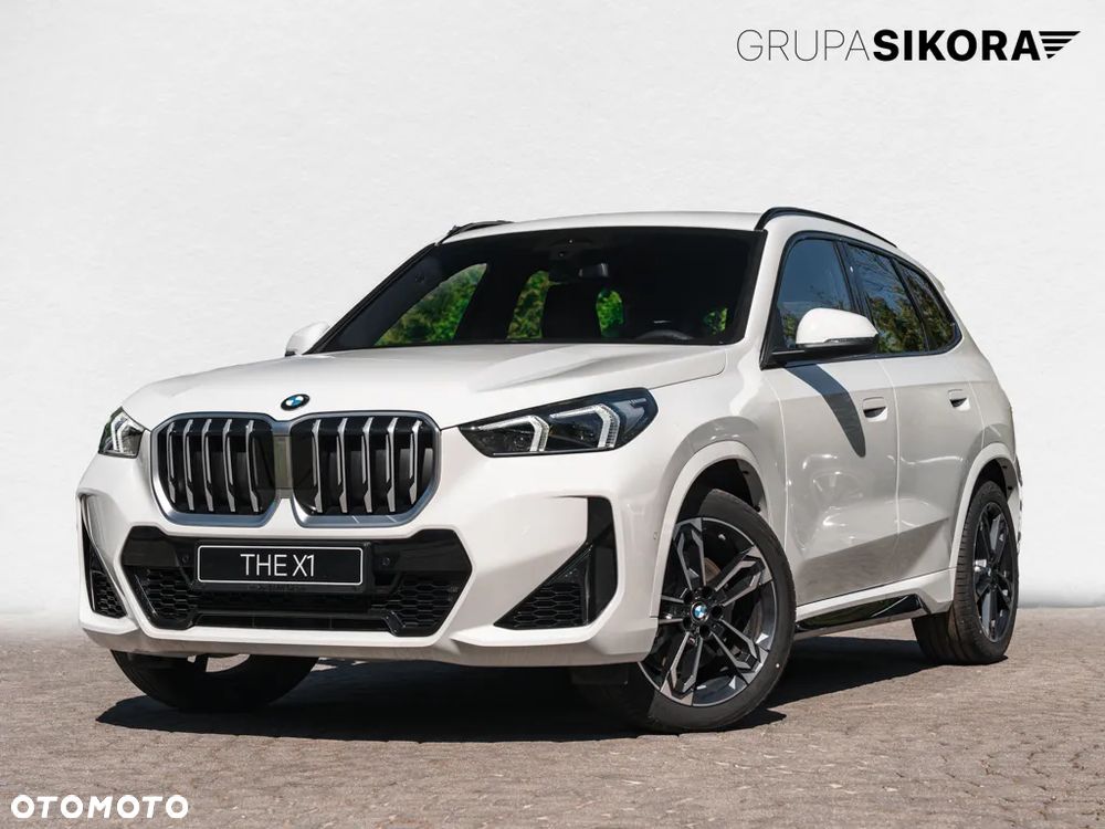 BMW X1 xDrive23i M Sportpaket - 1