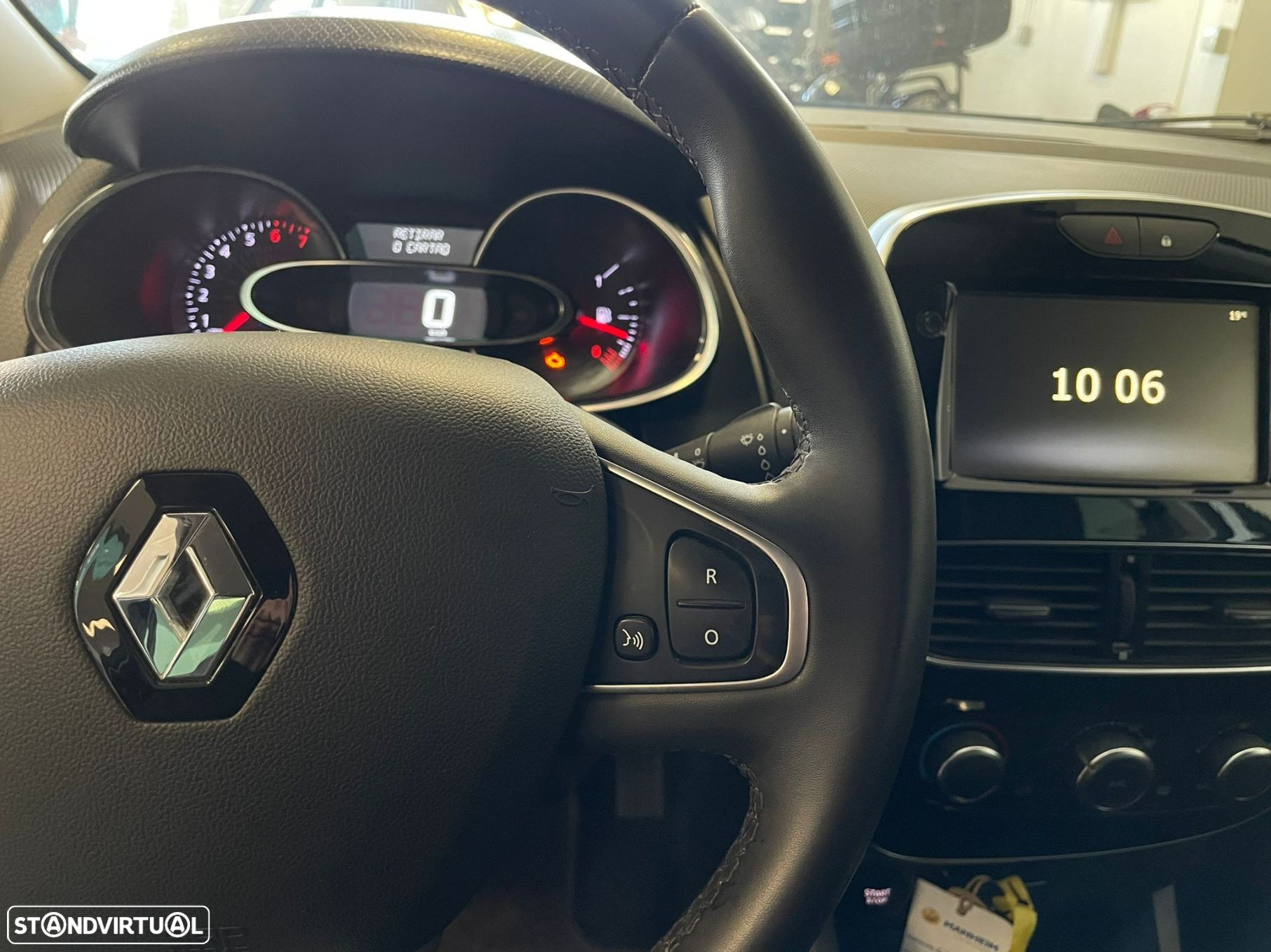 Renault Clio 0.9 TCe Limited - 15