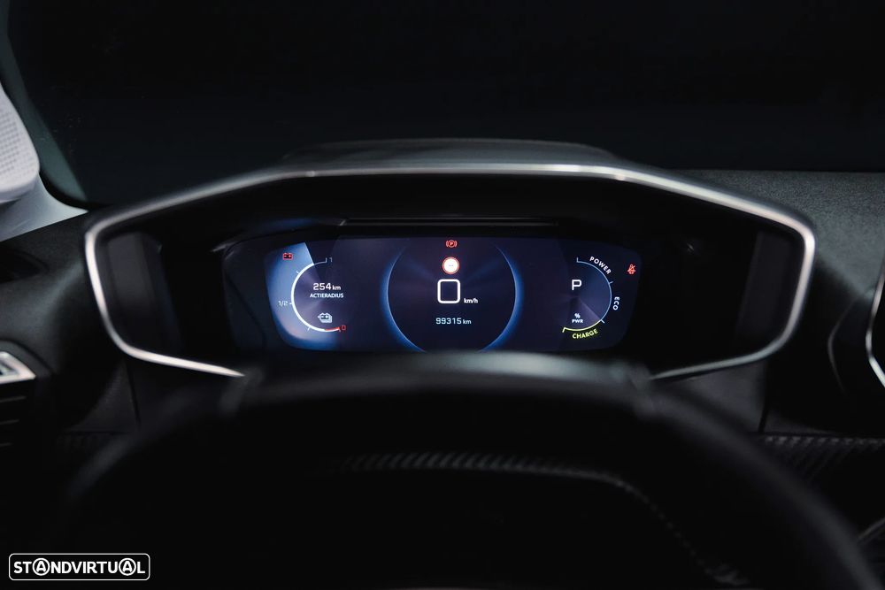 Peugeot e-208 Allure Pack - 13