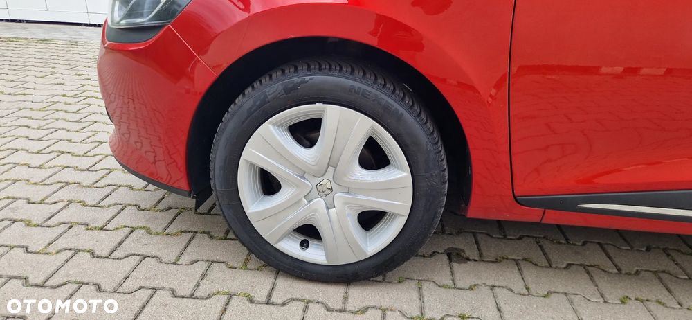 Renault Clio 1.2 16V 75 Business - 30
