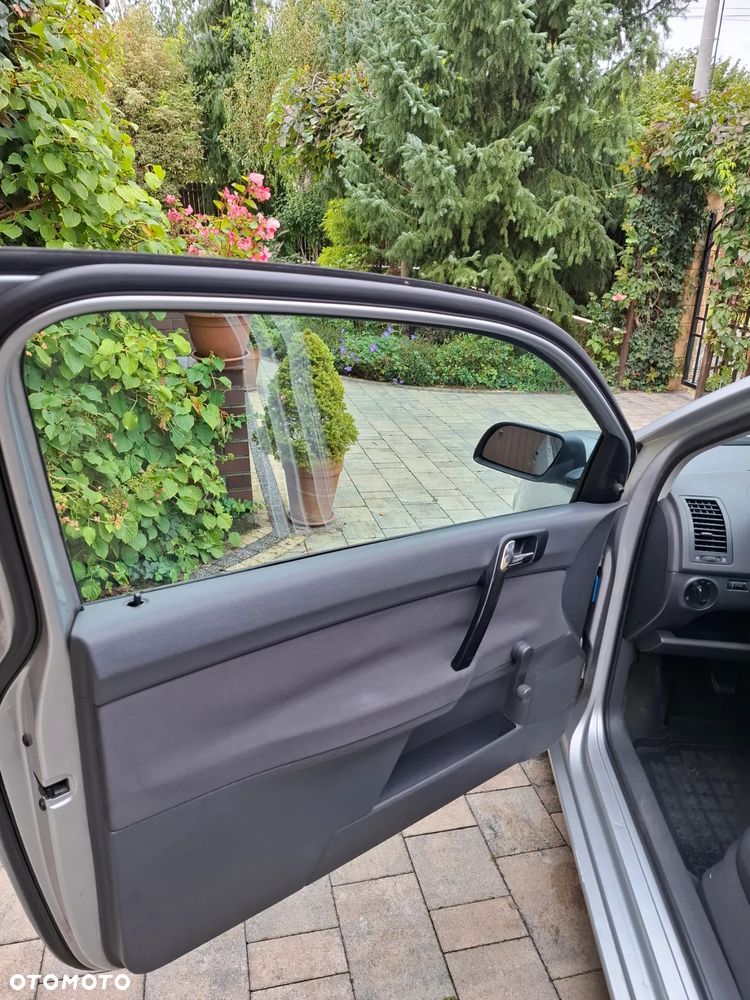 Volkswagen Polo 1.2 - 15