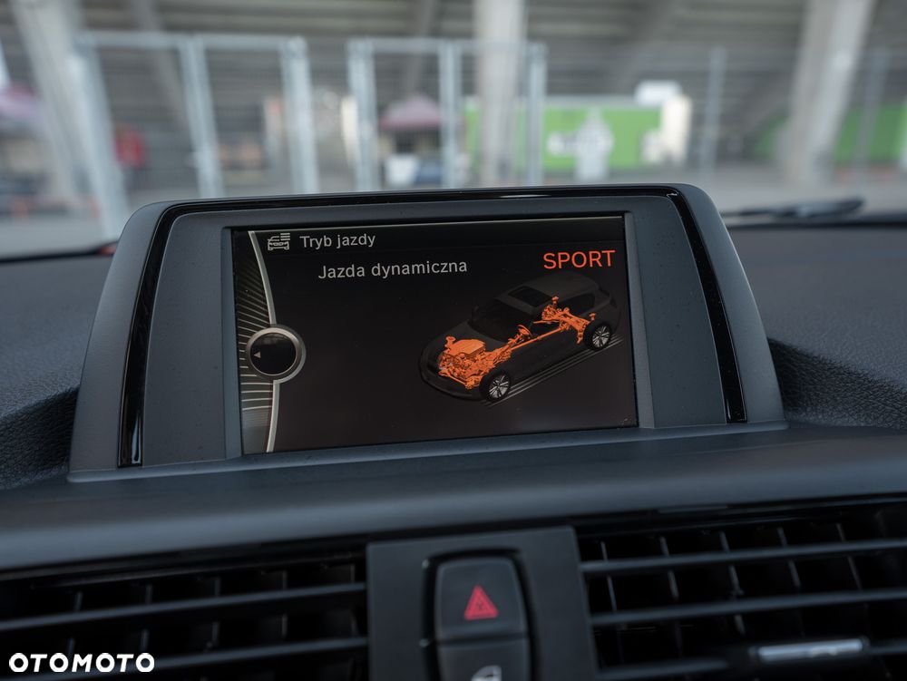 BMW Seria 1 116d DPF - 35
