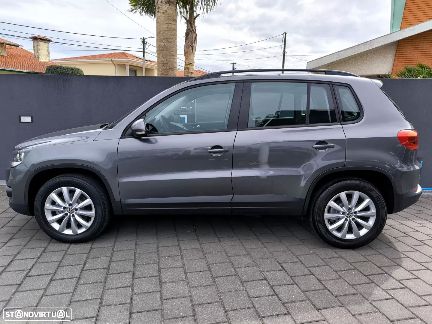 VW Tiguan 2.0 TDI Trend BlueMotion - 2