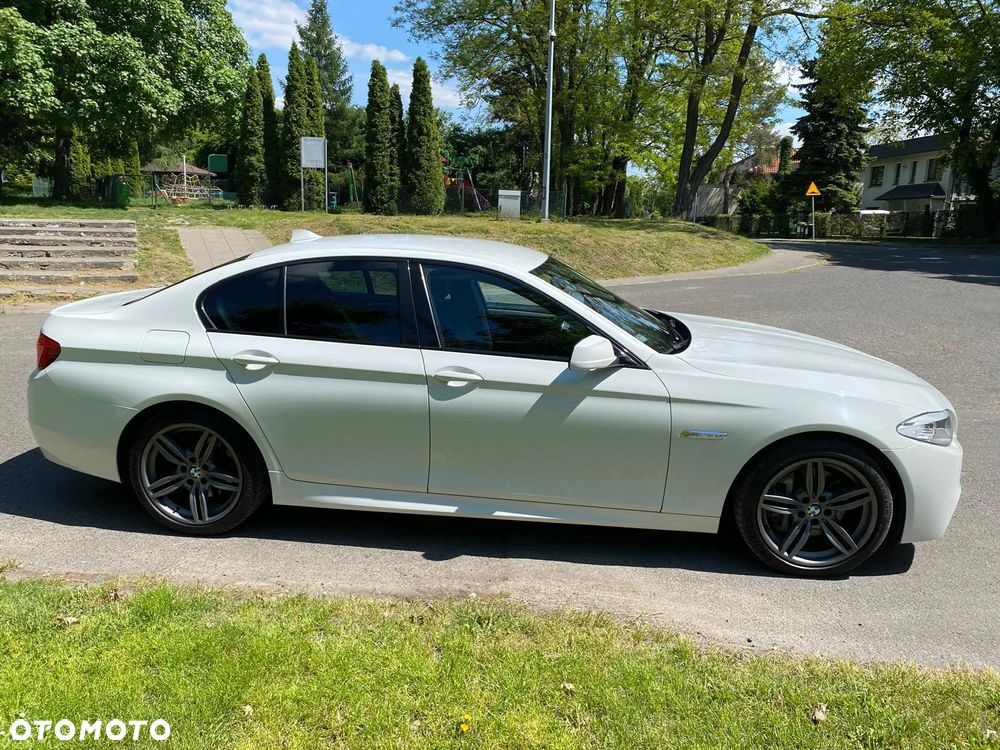 BMW Seria 5 528i xDrive - 5