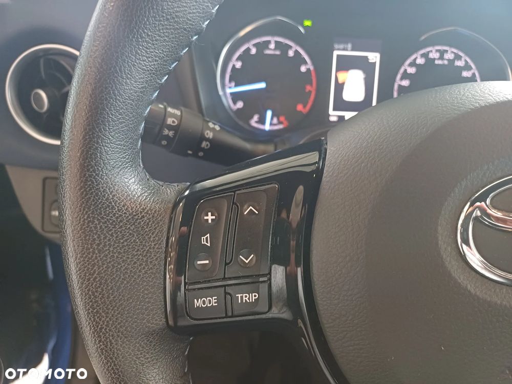 Toyota Yaris 1.5 Selection - 17