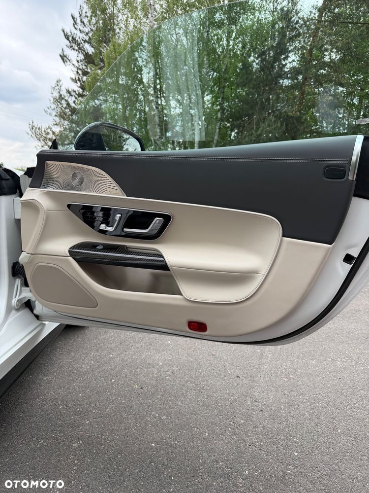 Mercedes-Benz SL 63 4Matic+ SPEEDSHIFT MCT 9G - 30