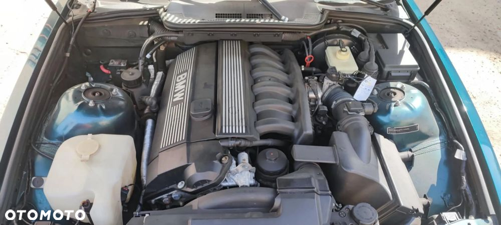 BMW Seria 3 - 16