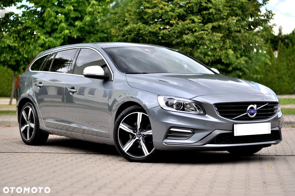 Volvo V60 D4 Geartronic R-Design - 3