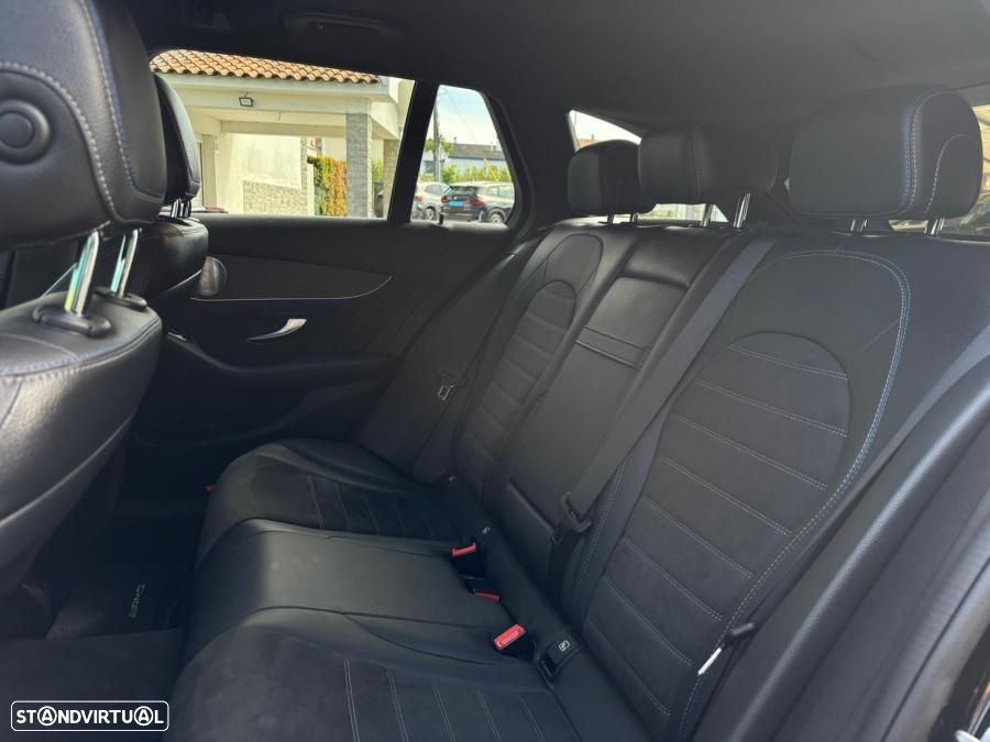 Mercedes-Benz C 300 de AMG Line - 27