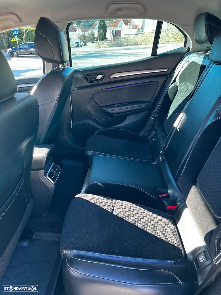 Renault Mégane ENERGY dCi 110 EDC BOSE EDITION - 10