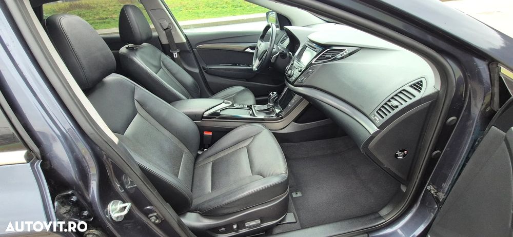 Hyundai i40 1.7 CRDI CW 7DCT ISG Supreme Pack+ - 12