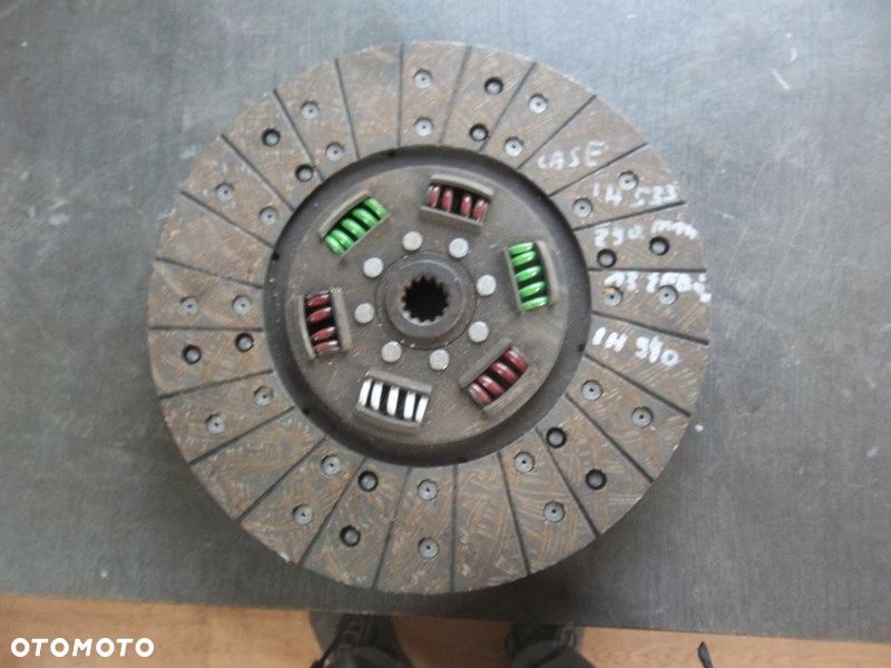 Tarcza sprzęgłowa CASE 733 740 833 840 933 940 533 - 4