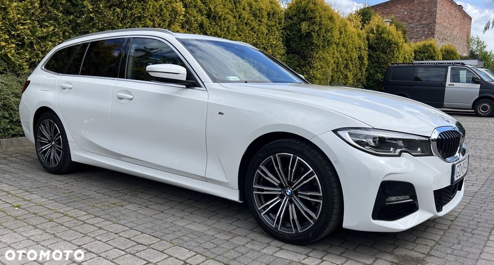 BMW Seria 3 320d xDrive M Sport - 3