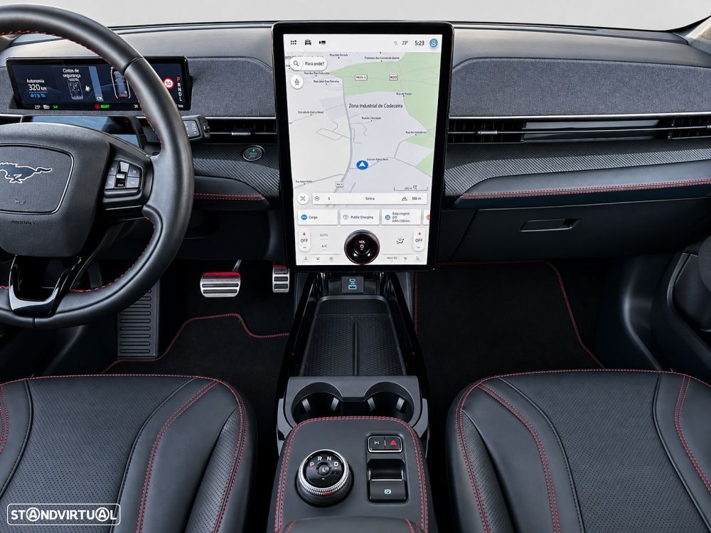 Ford Mustang Mach-E 75.7 kWh Premium AWD - 17