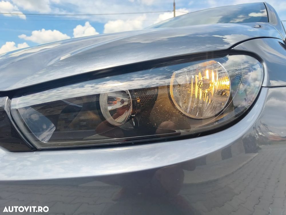 Volkswagen Scirocco 2.0 TSI - 17
