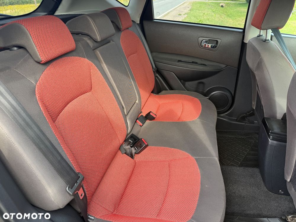 Nissan Qashqai 2.0 4 x 4 tekna - 5