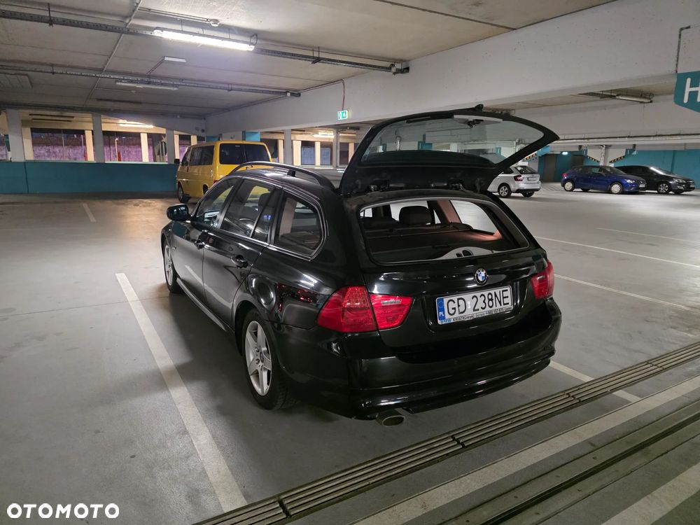 BMW 3 Series 2008 photo 5