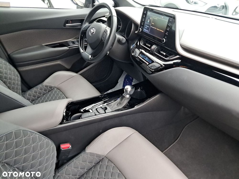 Toyota C-HR 1.8 Hybrid Executive - 9