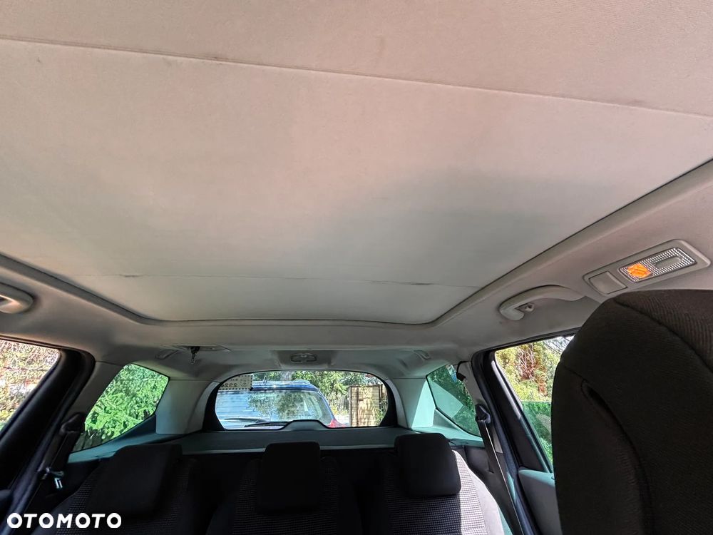 Peugeot 5008 2.0 HDi Premium - 6