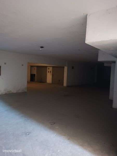 Aluga-se garagem Box 16mt2 - Grande imagem: 5/5