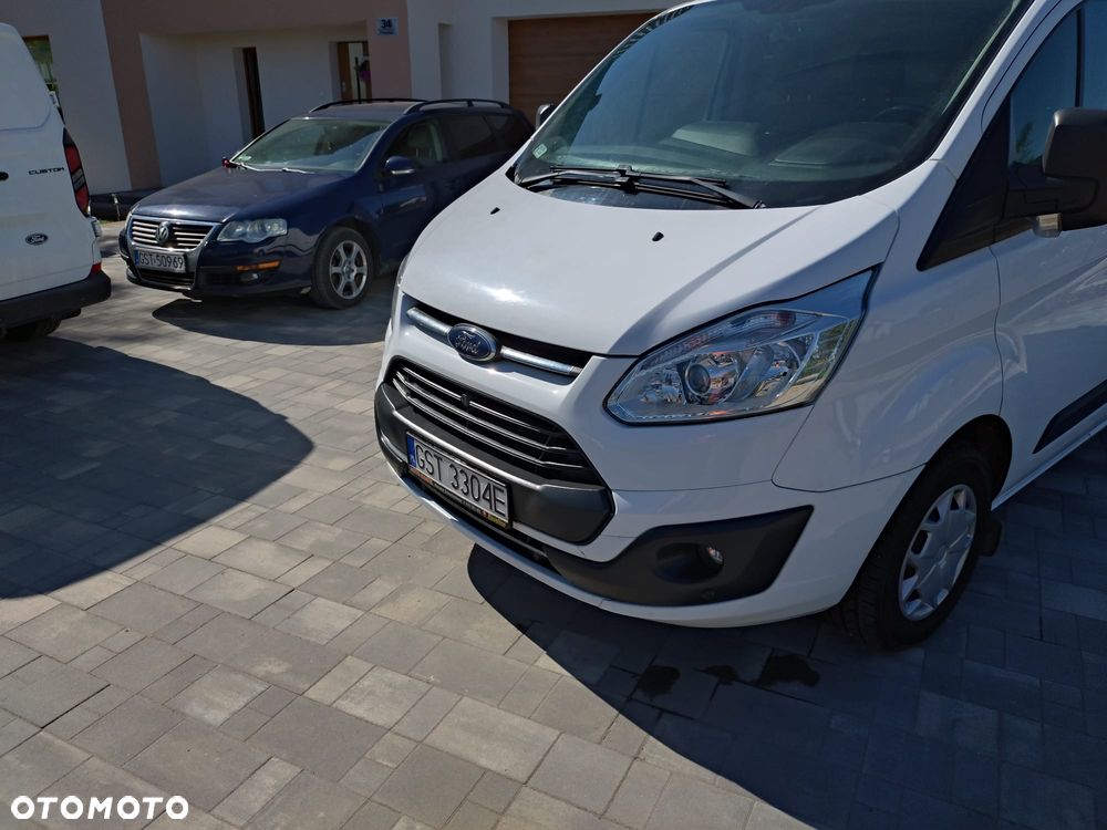 Ford Custom - 3