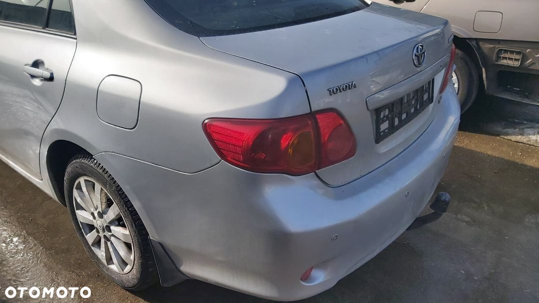 TOYOTA COROLLA e15 2,0 D4D sanki wózek silnika - 8