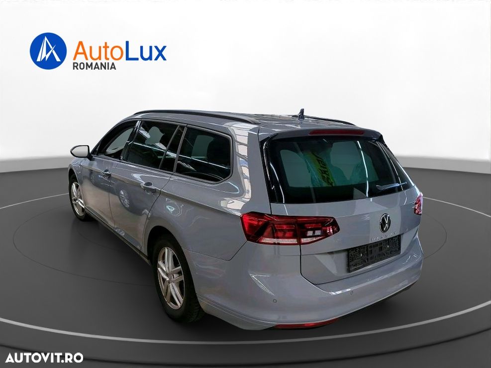Volkswagen Passat 2.0 TDI SCR DSG - 4
