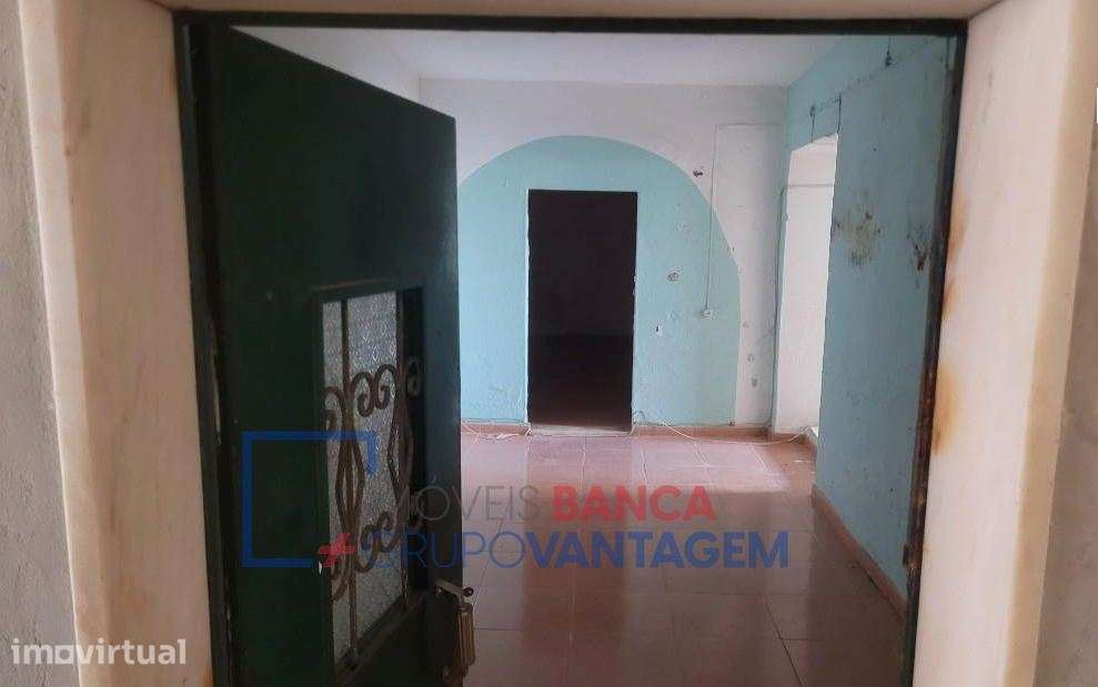 Apartamento T3 no centro de Borba - Grande imagem: 3/25