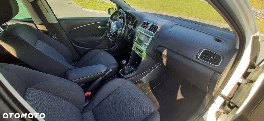 Volkswagen Polo 1.2 TSI BMT Highline - 21